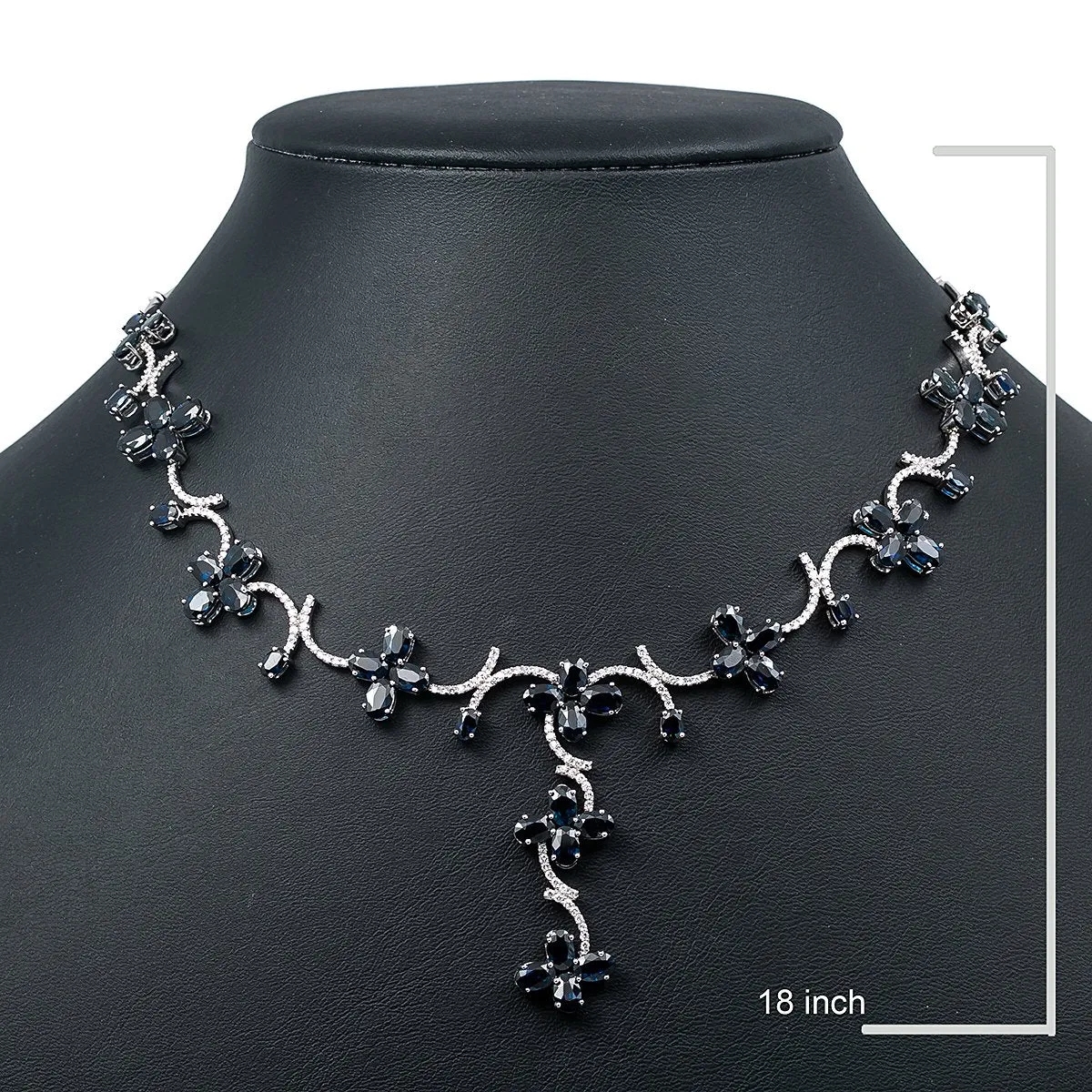 18K White Gold 18 Women's Necklace With Sapphire & Round Diamonds