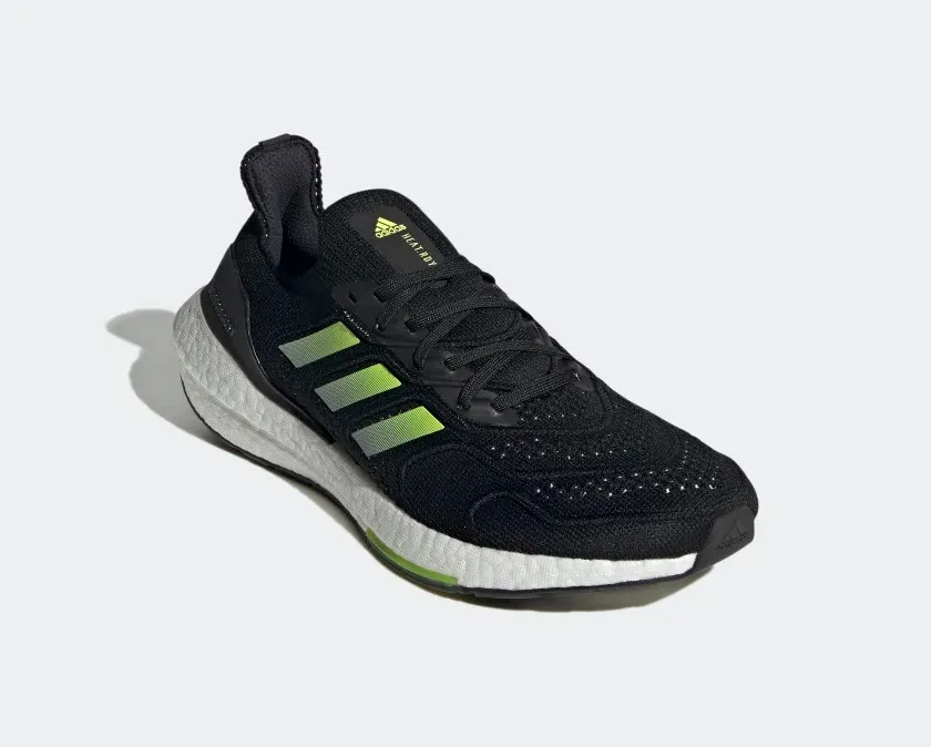 Adidas UltraBoost 22 Core Black Solar Yellow Cloud White H01172