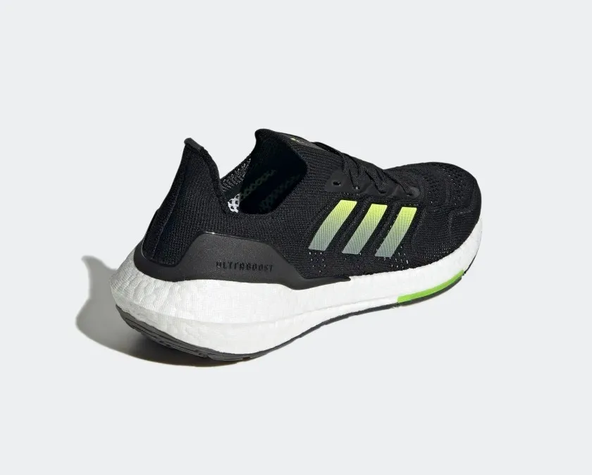 Adidas UltraBoost 22 Core Black Solar Yellow Cloud White H01172