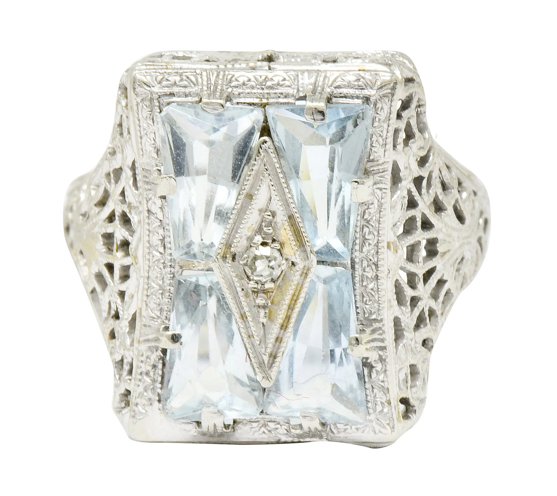 Art Deco Aquamarine Diamond 14 Karat White Gold Floral Dinner Ring