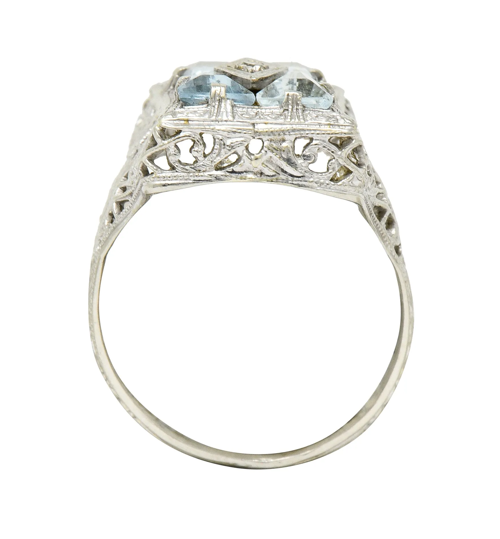 Art Deco Aquamarine Diamond 14 Karat White Gold Floral Dinner Ring