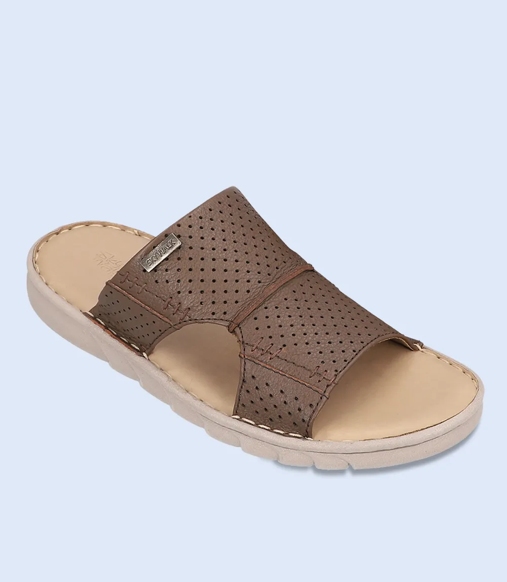 BM3885-BROWN-Men Comfort Slipper