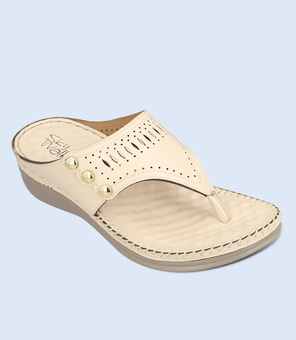 BW9846-FAWN-Women Chappal