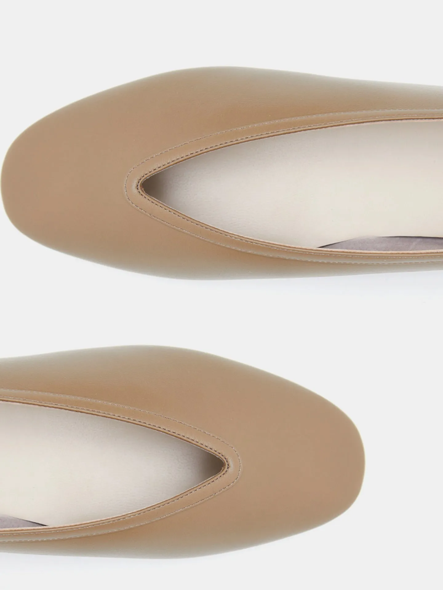 Luna Slipper / Taupe Leather