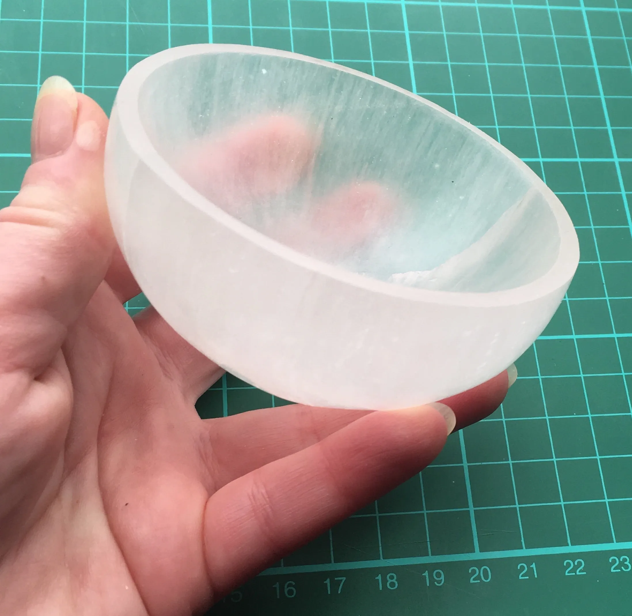 Selenite bowl 7.5-8cm