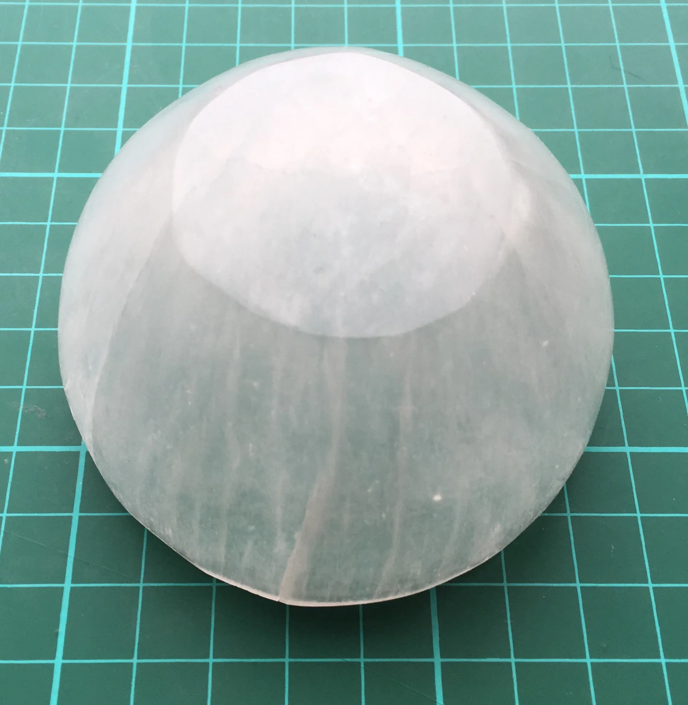 Selenite bowl 7.5-8cm